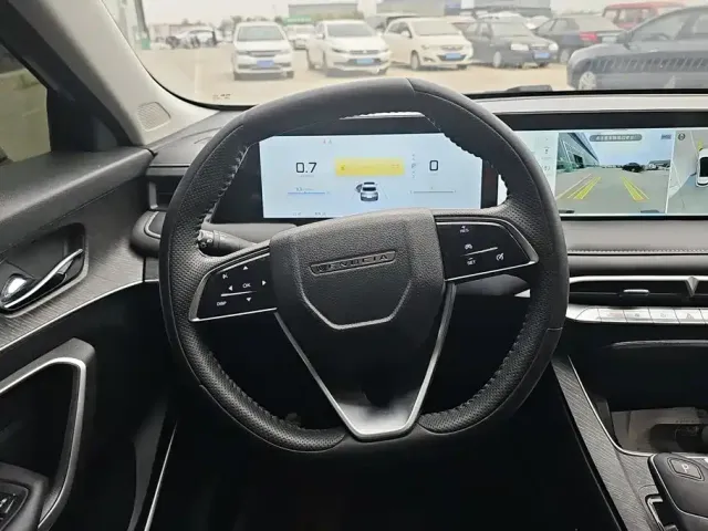 Venucia Venucia Big V 2023 260T Idol Edition Pro — Фото автомобиля 15