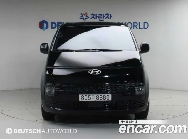 Hyundai Staria — Фото автомобиля 3