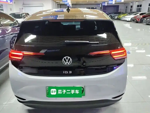 Volkswagen ID.3 — Фото автомобиля 5
