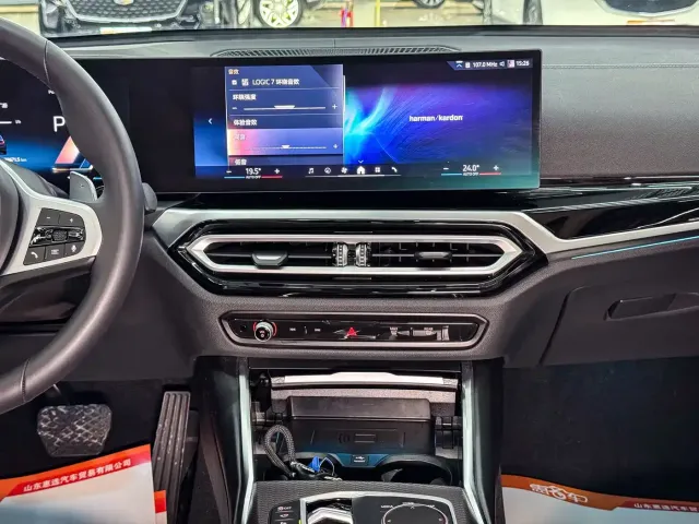 BMW 3 Series — Фото автомобиля 15