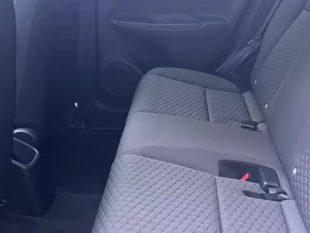 Honda Fit — Фото автомобиля 10