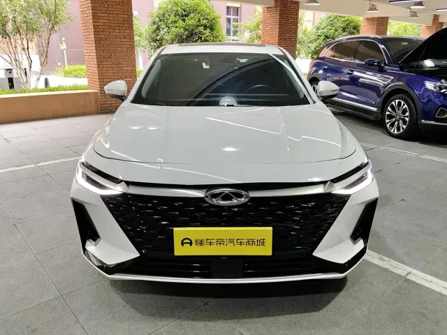 Chery Arrizo 8 — Фото автомобиля 7