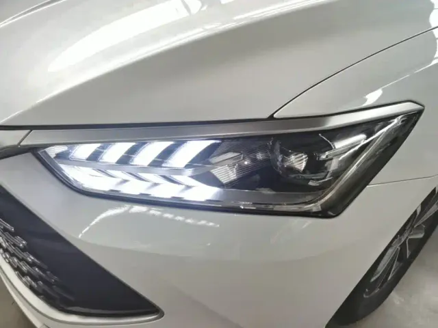 BYD Qin PLUS — Фото автомобиля 23