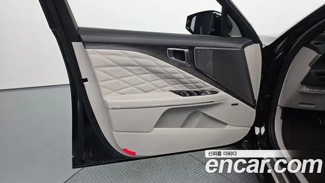 Kia K8 2.5 Бензин 2WD — Фото автомобиля 17