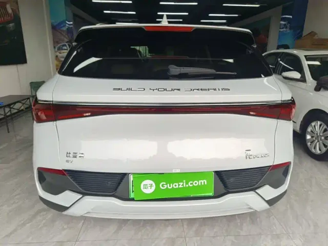 BYD Yuan PLUS — Фото автомобиля 5