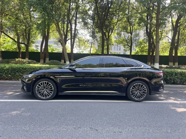 BYD Han — Фото автомобиля 7