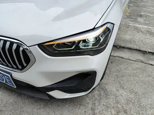 BMW X1 — Фото автомобиля 23