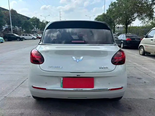 Wuling Bingo — Фото автомобиля 8