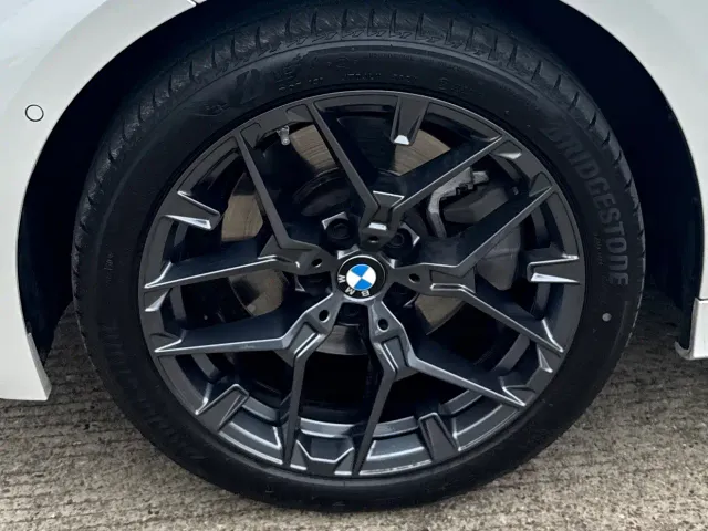 BMW 3 Series — Фото автомобиля 5