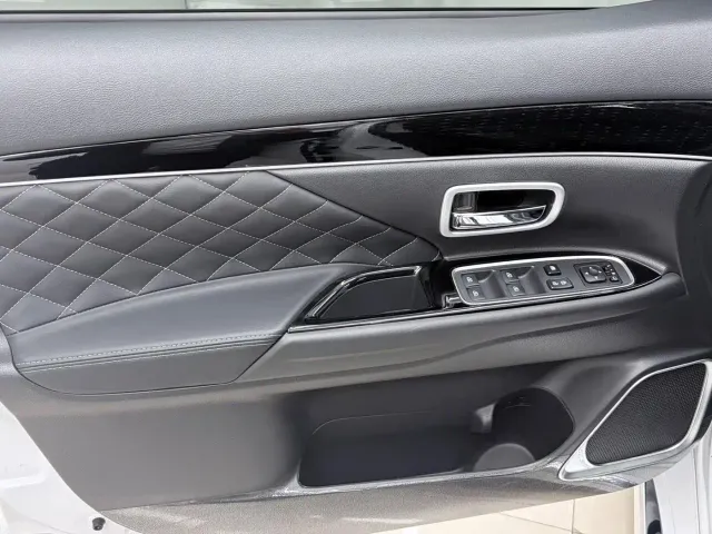 Mitsubishi Outlander — Фото автомобиля 7