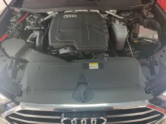 Audi A6L — Фото автомобиля 19