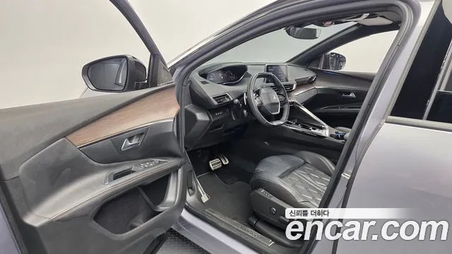 Peugeot 5008 — Фото автомобиля 15