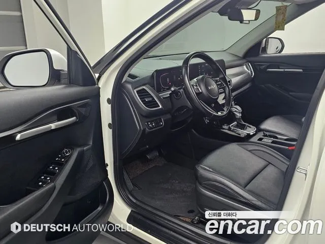 Kia Seltos — Фото автомобиля 11