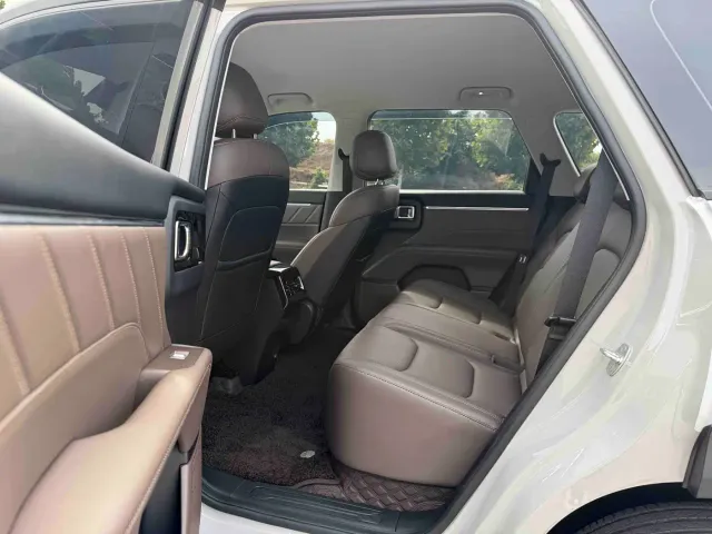 Wuling Starlight 560 — Фото автомобиля 6