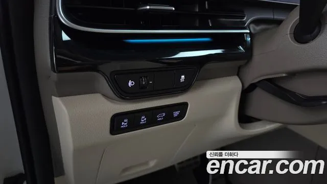 Kia Carnival 4th Gen — Фото автомобиля 29