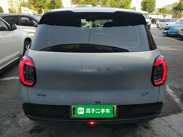 GAC Aion UT — Фото автомобиля 5