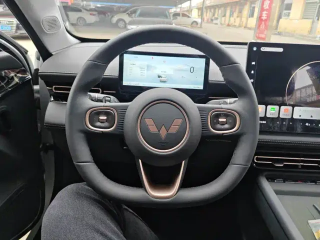 Wuling Starlight — Фото автомобиля 15