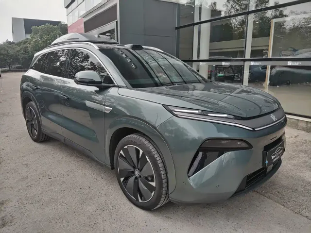 BYD Tang L — Фото автомобиля 3