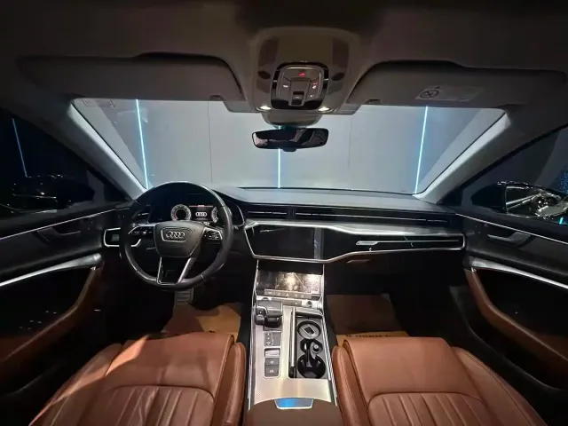 Audi A6L — Фото автомобиля 9