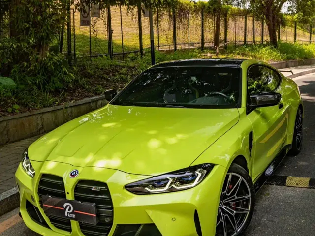 BMW M4 — Фото автомобиля 11
