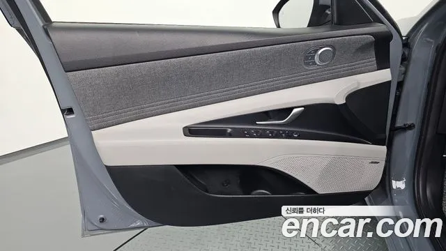 Hyundai Avante CN7 — Фото автомобиля 24