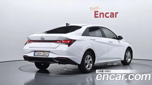 Hyundai AVANTE Avante (CN7) — Фото автомобиля 2