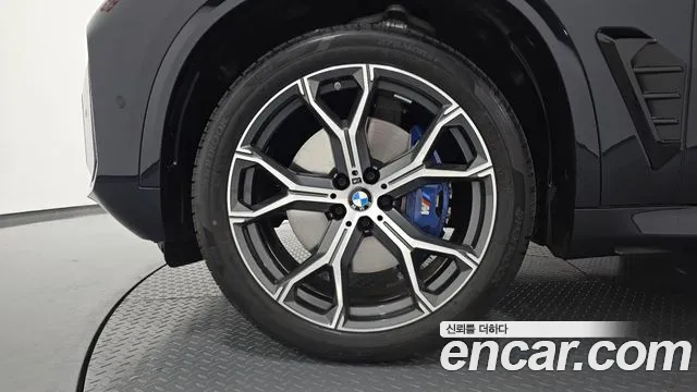 BMW X5 — Фото автомобиля 5