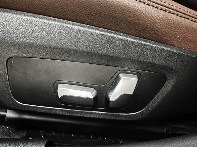 BMW 3 Series — Фото автомобиля 17