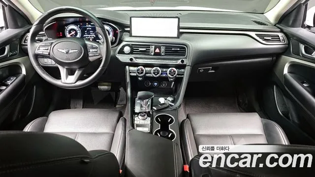 Genesis G70 — Фото автомобиля 14