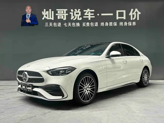 Фотография автомобиля — Mercedes-Benz C-Class
