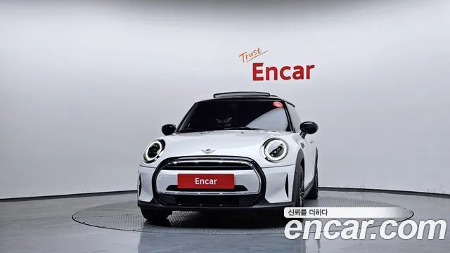 MINI Cooper — Фото автомобиля 3