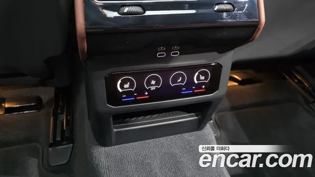 BMW 5 Series G60 — Фото автомобиля 19