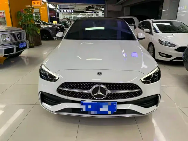 Mercedes-Benz C-Class — Фото автомобиля 4