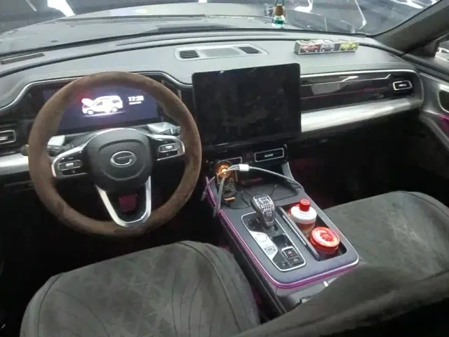 GAC Trumpchi GS8 — Фото автомобиля 12