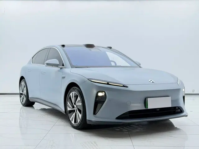 Nio ET5 — Фото автомобиля 3