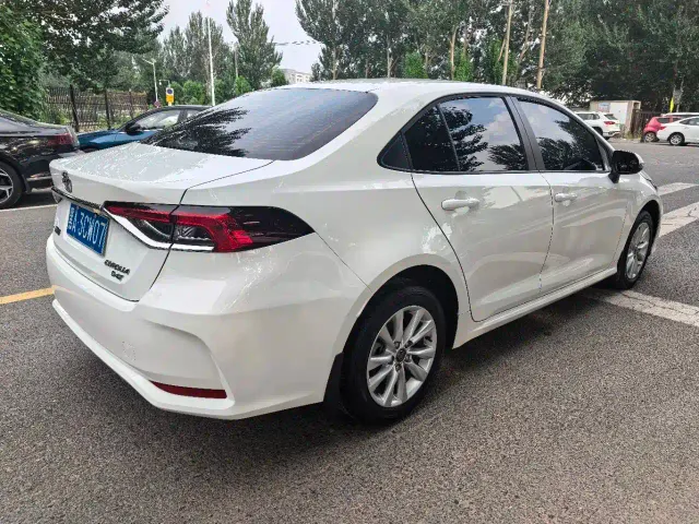 Toyota Corolla — Фото автомобиля 7