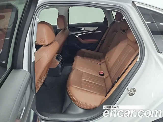 Audi A6 C8 — Фото автомобиля 12
