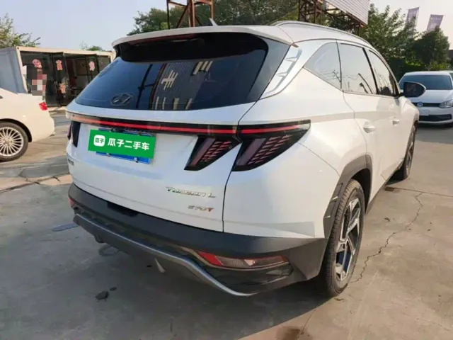 Hyundai Tucson — Фото автомобиля 6