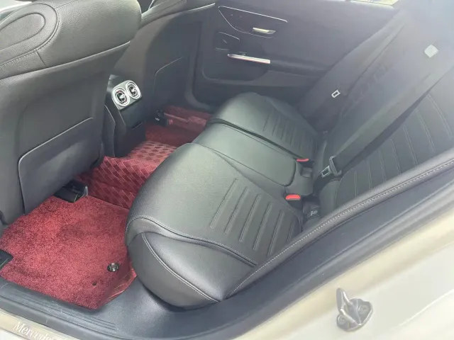 Mercedes-Benz C-Class — Фото автомобиля 7