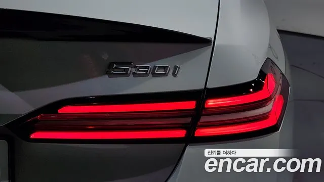 BMW 5 Series G60 — Фото автомобиля 7