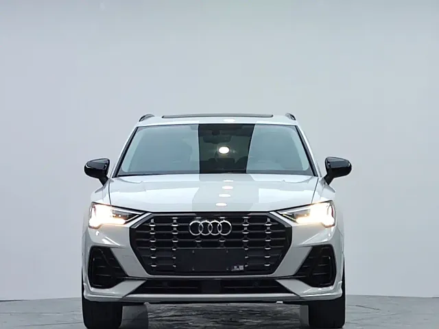 Audi Q3 — Фото автомобиля 2