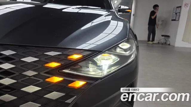 Hyundai Grandeur Premium — Фото автомобиля 22