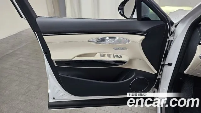 Genesis GV70 2.5T Бензин AWD — Фото автомобиля 20