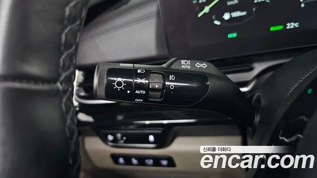 Kia Carnival 4th Gen — Фото автомобиля 30