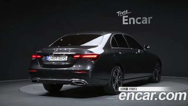 Mercedes-Benz E-Class W213 — Фото автомобиля 2