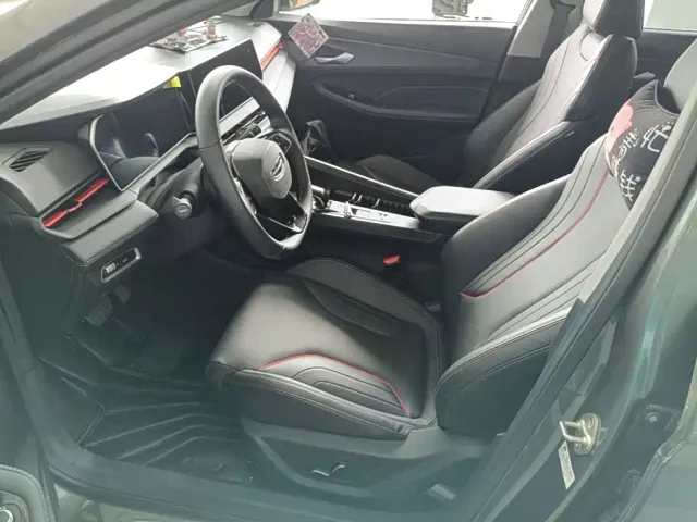 Geely Binrui — Фото автомобиля 14