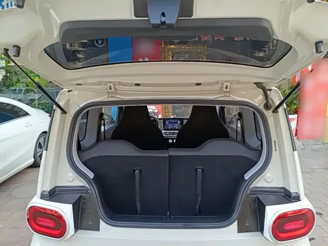 Wuling Hongguang Mini EV — Фото автомобиля 18