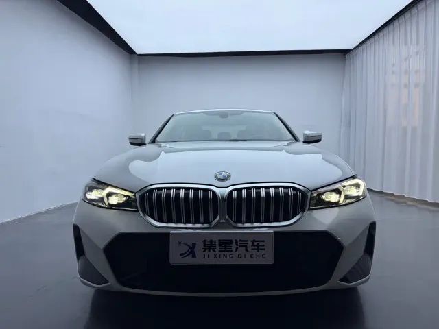 BMW 3 Series — Фото автомобиля 2