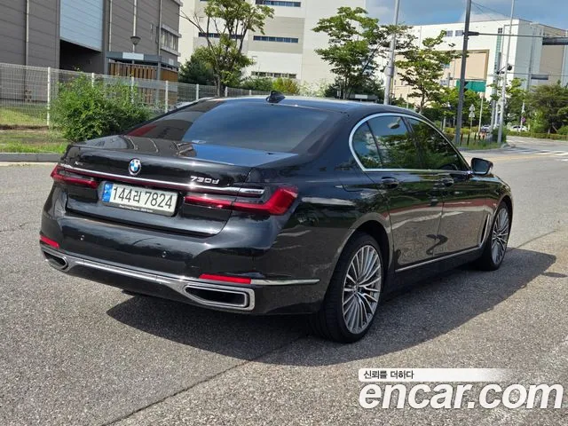 BMW 7 Series — Фото автомобиля 2