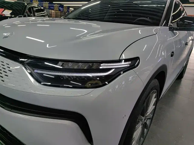 Leapmotor C11 — Фото автомобиля 17